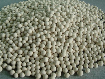 帝鑫4A分子筛 厂家直发 空压机用4A分子筛干燥剂 4A分子筛的孔径为4A，对水的选择吸附