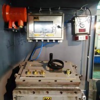 矿用有轨电机车电压电流速度防撞人雷达自动减速