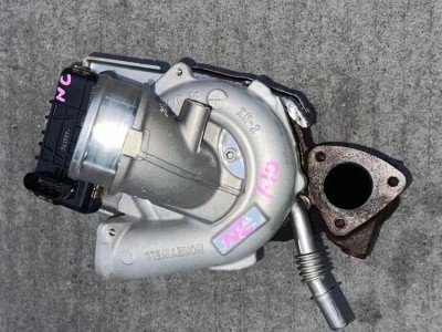 吉普 切诺基3.0T柴油涡轮增压器 冷气泵 方向机