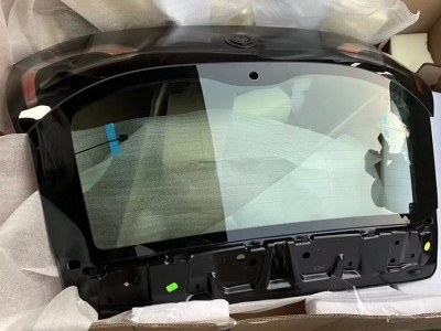 宝马i3尾盖 电子扇 方向机 喷油嘴 方向机